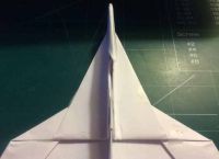 [飞77米的纸飞机]能飞279秒的纸飞机