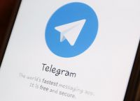 包含聊天软件Telegram的词条