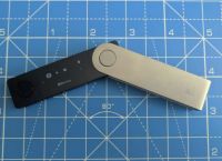 ledgernanox怎么使用，ledger nano x怎么关机