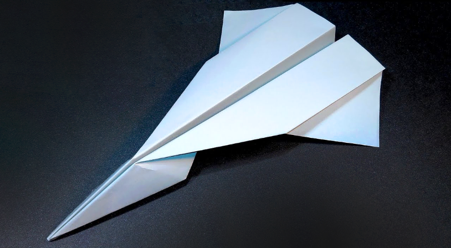 [战斗纸飞机怎么折飞得远]飞的最远的纸战斗机怎么折