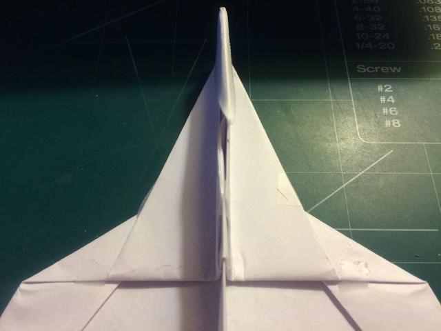 [飞77米的纸飞机]能飞279秒的纸飞机