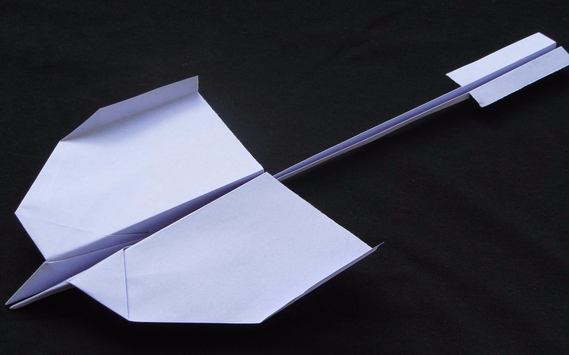 [转圈圈纸飞机]转了一大圈飞回来的纸飞机