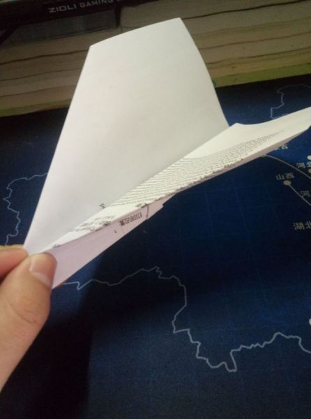 [能一直飞的纸飞机]能一直飞的纸飞机 战斗