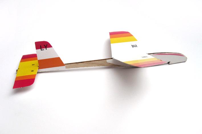 纸模型飞机、纸模型飞机制作方法