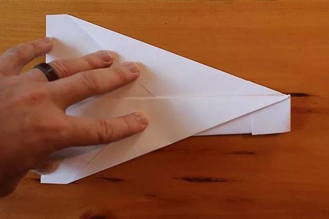 纸飞机怎么找频道、纸飞机怎么加入频道